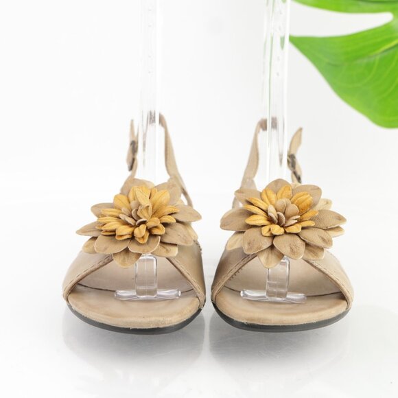 Bussola Womens Lisboa Sandals Size 38 7 Tan Leather Slingback Big Flower Shoes - Picture 3 of 13